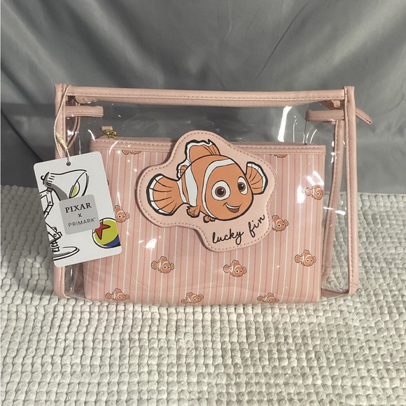 Primark Disney Pixar Finding Nemo Lucky Fin 2 Piece Cosmetic Accessory Bag Set - Picture 2 of 7